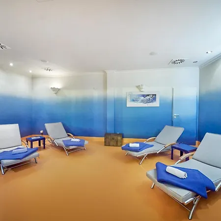 Strandhotel Luise Von Preussen צינוביץ