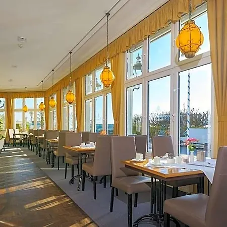 Отель Strandhotel Luise Von Preussen